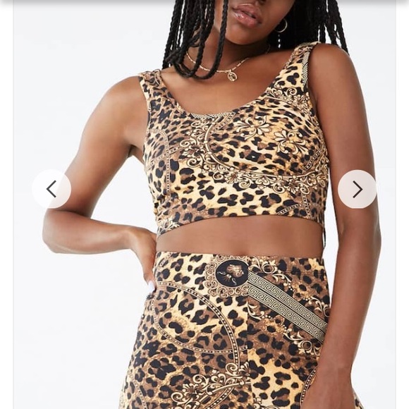 Forever 21 Tops - Leopard crop top
